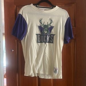 Milwaukee Bucks T-Shirt with Purple Sleeves
